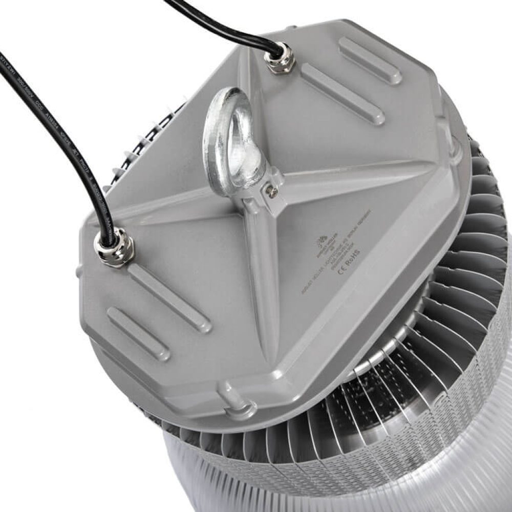 Design LED Hallenstrahler AML-HB mit PVC-Schirm Gravur
